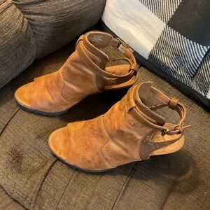 Madeline Brown dressy heels shoes  Design Open Toe & Heel Women’s Size 6 1/2 EUC